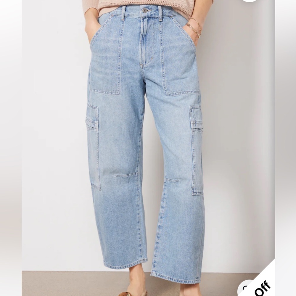 Citizens of Humanity Marcelle Cargo jeans.  Size 32. - Picture 2 of 7